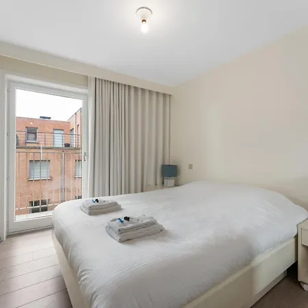 Apartment Zeedijk App Met Panoramisch Uitzicht Op Pier - 6p Nieuwpoort